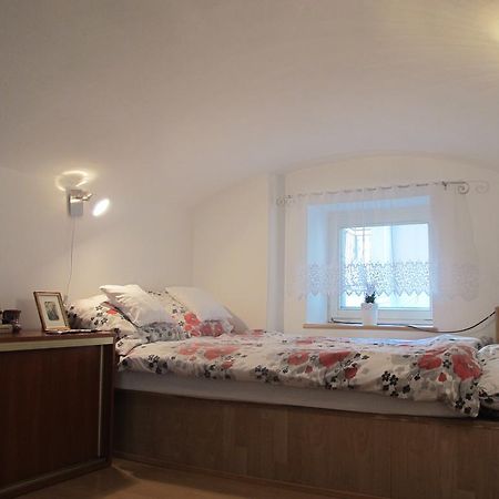 Apartament Kazimierz Brzozowa Lägenhet Krasków Exteriör bild